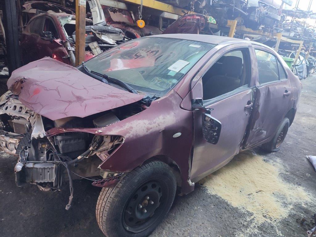  Toyota YARIS 2005    EN DESARME